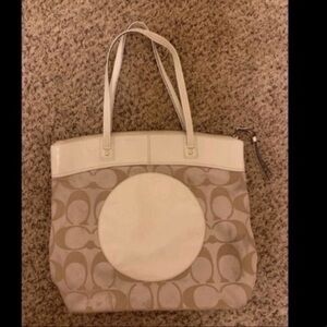 Coach Signature Beige and Cream Tote Bag​